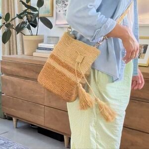 ❤️ L*Space Women Bucket Bag Drawstring Tassel